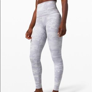Lululemon NWT Camo Leggings